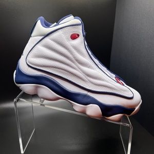 Jordan Pro Strong Size 6Y 7.5W